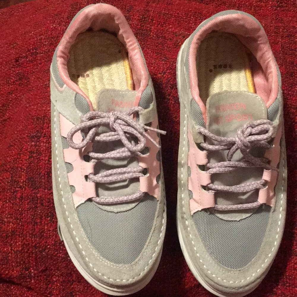 SOLD- Casual Sneakers